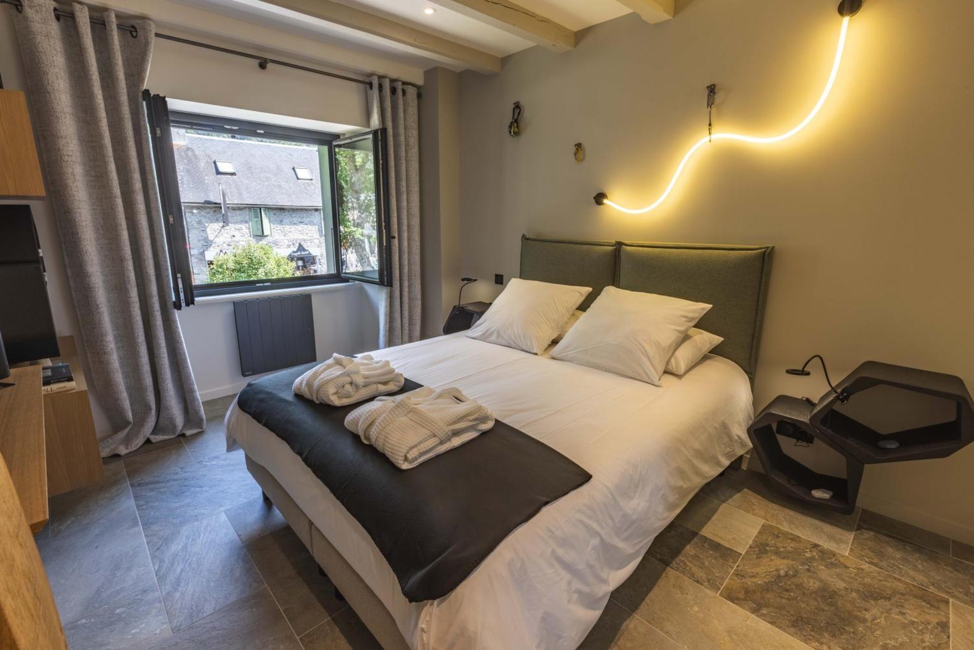 La Sainthilarienne Bed & Breakfast Ngoại thất bức ảnh